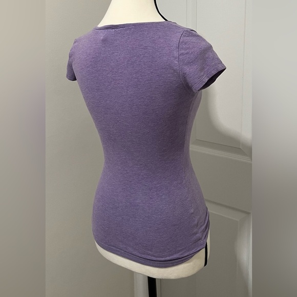 H&M Lavender Short Sleeve Tee - Picture 4 of 6